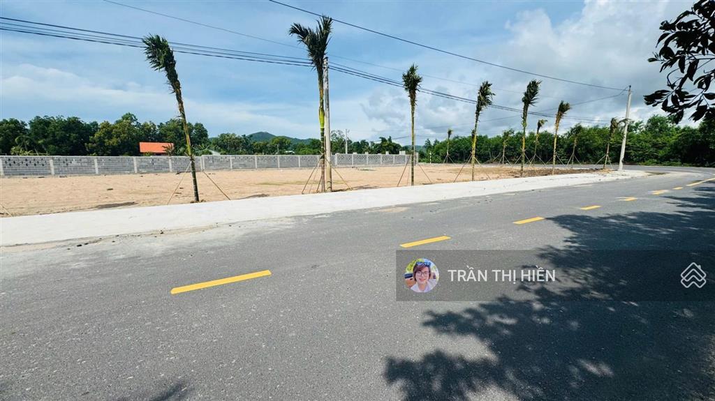Còn lô liền kề thị trấn phước hải gần biển  5x24m 143,4m² 80m² tc, giá 1tỷ250tr/lô tl