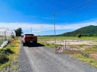 Lô góc 907m2  17x46m  thị trấn phước hải  cách biển chỉ 2km  ngay khu đồng gió glamping