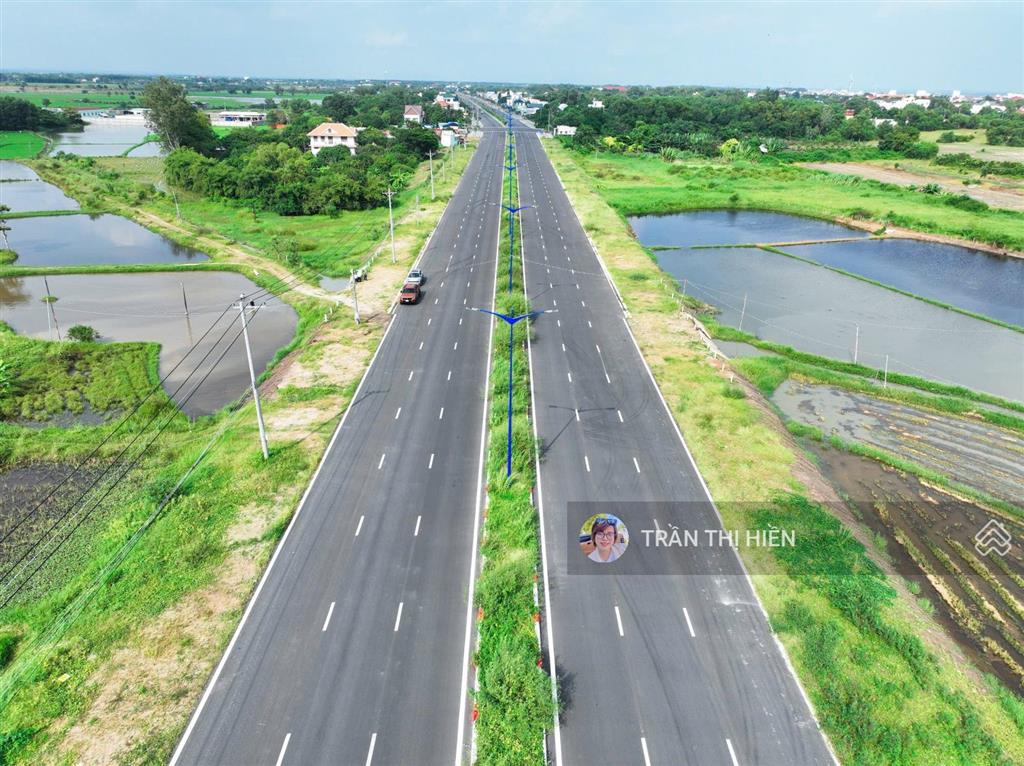 Mặt tiền đường ven biển, vũng tàu bình châu  đối diện khu qh sân golf hương sen  dt 5531m2 lô góc