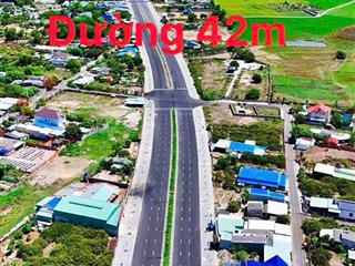 Mặt tiền đường ven biển, vũng tàu bình châu  đối diện khu qh sân golf hương sen  dt 5531m2 lô góc