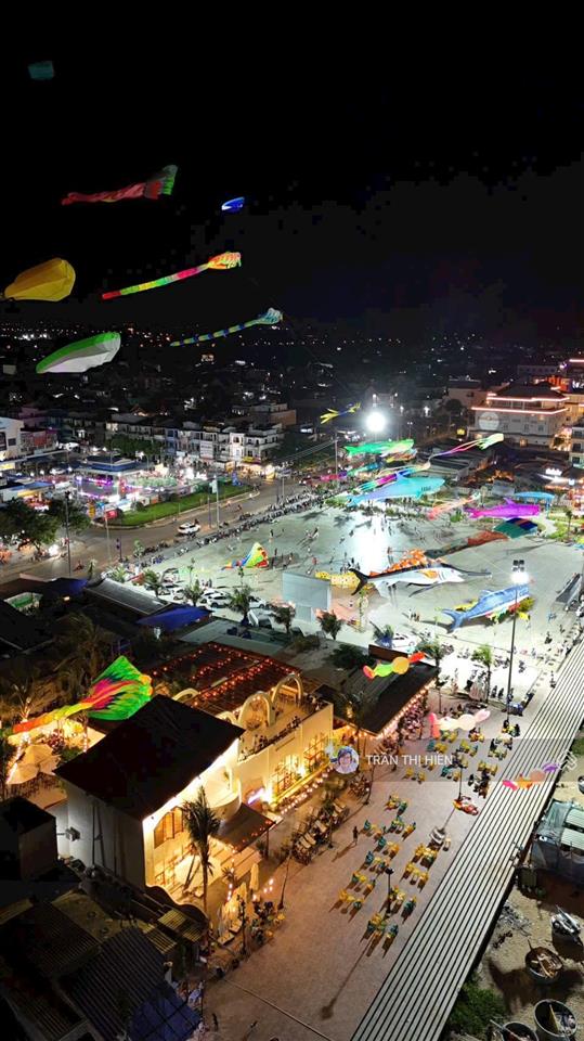 Đường trần văn mầu  tái định cư phước hải  brvt đi bộ ra biển 300m. dt 157m2  8x20m full thổ