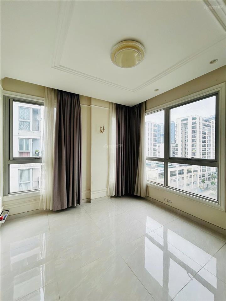 Lê phương 0903 036 *** cần bán nhanh penthouse star hill, pmh, 214m2, 3pn, giá 20 tỷ + ô xe hơi