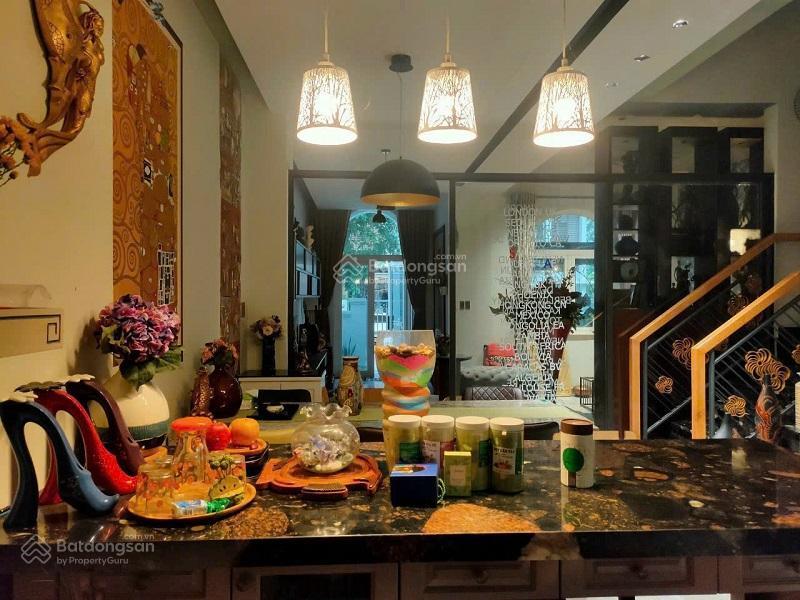 Siêu phẩm sol villas compound, bt tân cổ điển, nhà 2 mt trước sau.  0902.802,803