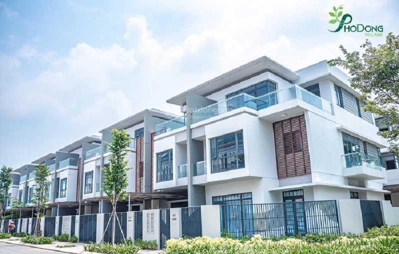 Phố đông village mt 20m, nhà phố 4 tầng đã hoàn thiện. bán gấp 12.5 tỷ.  0902.802,803