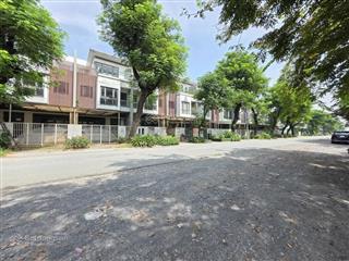 Mặt tiền muồng tím 20m nhà 4 tầng, phodong village giá chỉ 14 tỷ.  0902.8o2.8o3