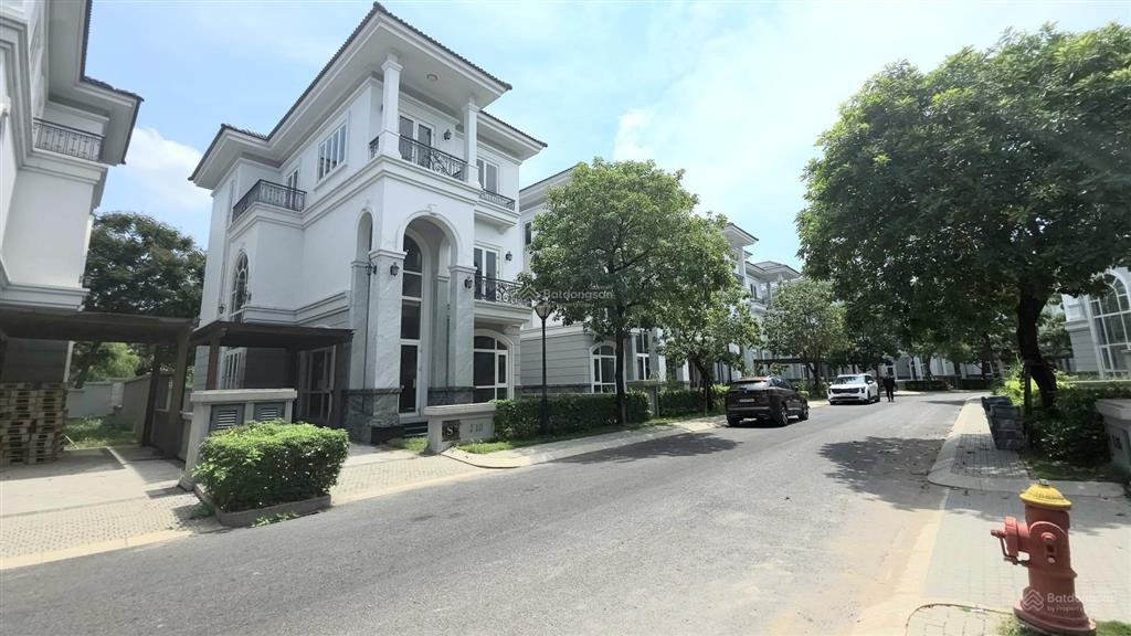 Biệt thự đơn lập sol villas 2mt giá tốt nhất thị trường chỉ 40 tỷ/361m2. sổ hồng.