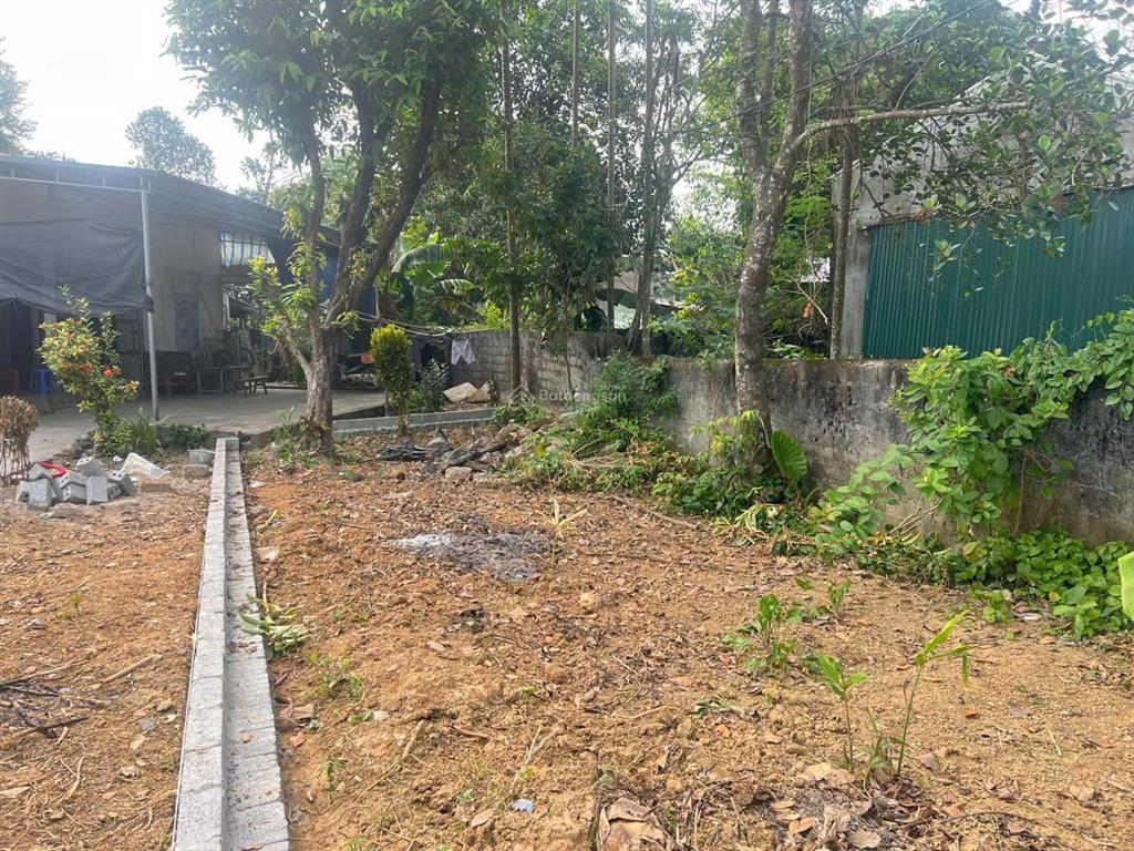 Bán gấp lô đất đẹp giá chỉ 1.1 tỷ  sổ đỏ chính chủ  đầm rái, lương sơn, phú thọ