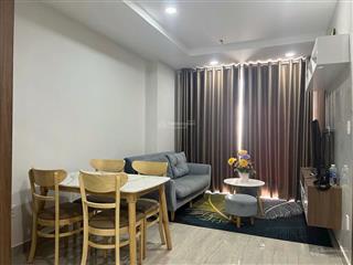 Cho thuê căn hộ 2pn  2wc biconsi tower ngã tư chợ đình