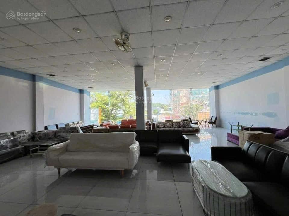 Cho thuê mbkd đường phú lợi khu vực sầm uất nhất tdm