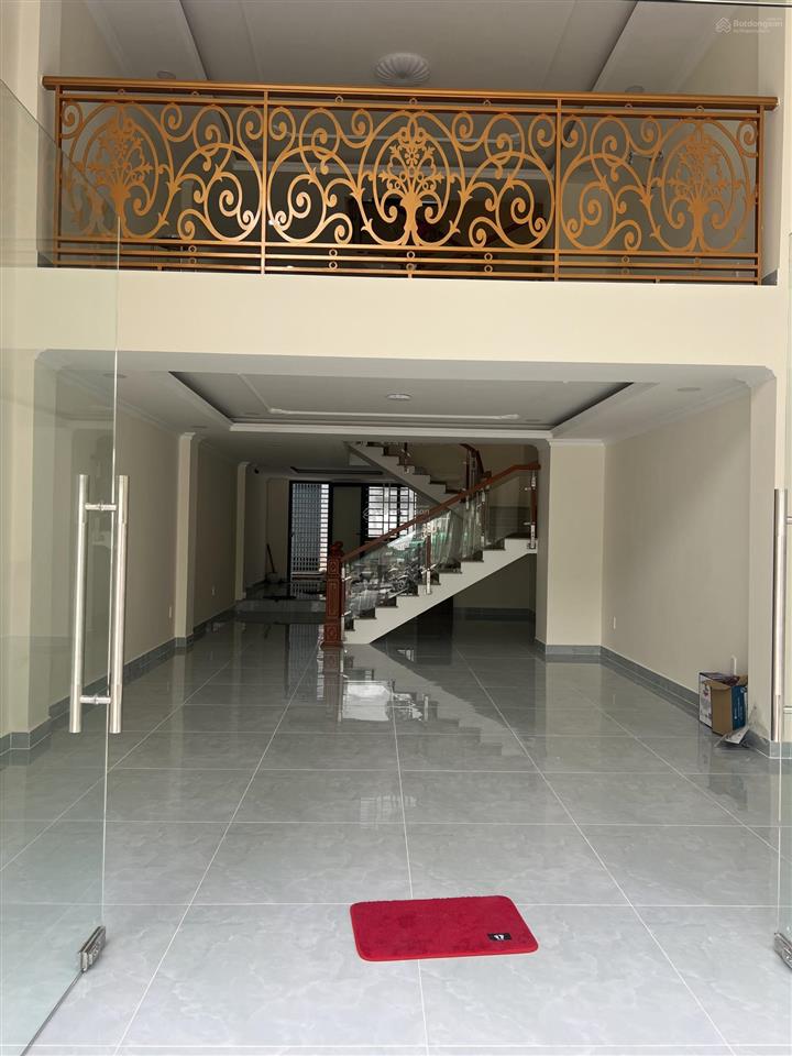 Cho thuê nhà phố mặt hoàng hoa thám kđt phúc đạt