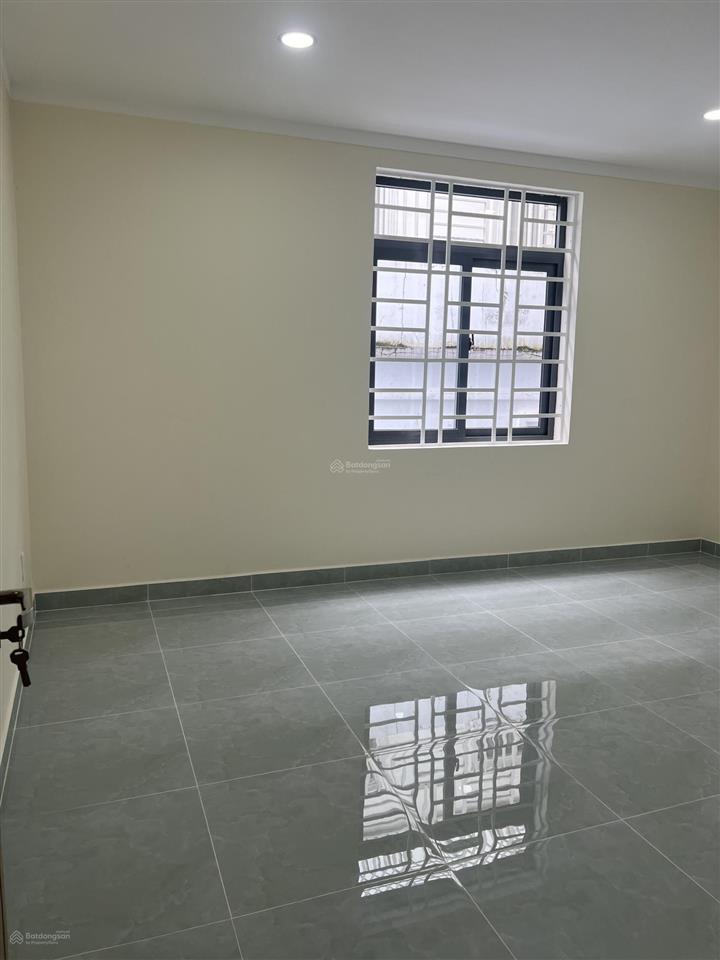 Cho thuê nhà phố mặt hoàng hoa thám kđt phúc đạt