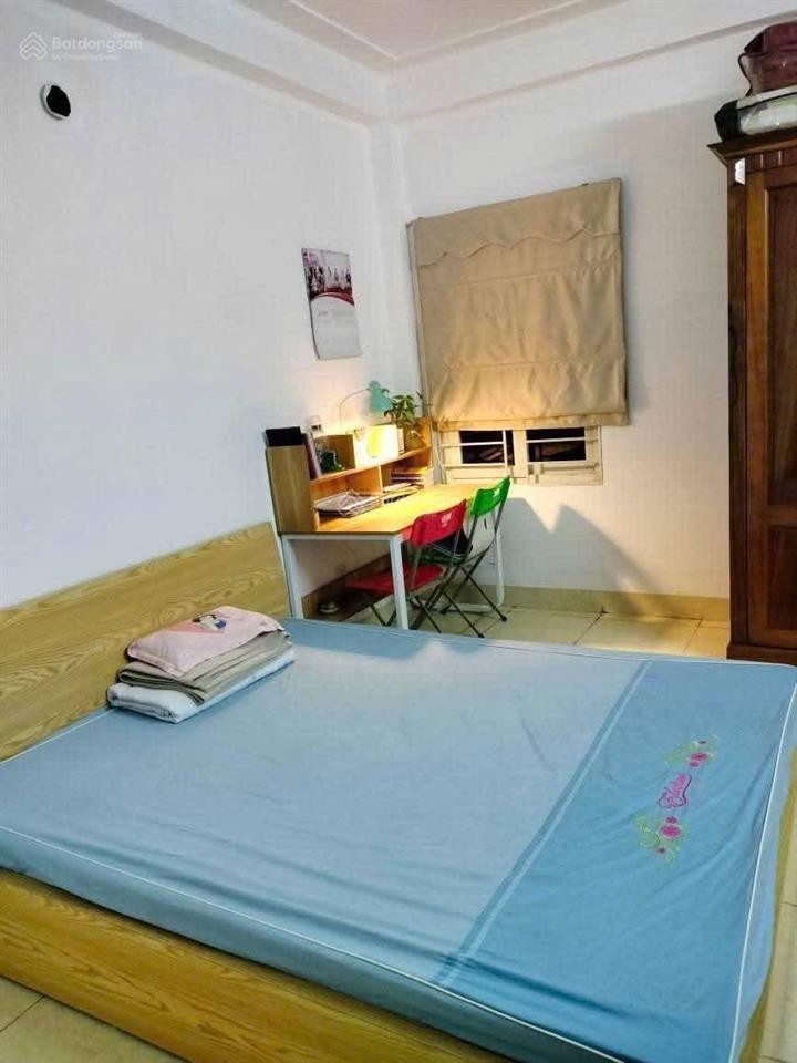 Bán nhà riêng triều khúc, thanh xuân, 5 tầng, lô góc, 28m2, giá 4.9 tỷ, đang cho thuê 13tr/th