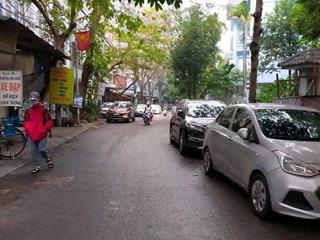 Bán nhà mặt phố hồng hà, quận hoàn kiếm, diện tích rộng 220m2x3t, mt8m, giá chỉ 48 tỷ hơn 200tr/m2