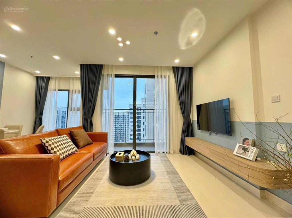 [6.8 tỷ] duy nhất căn 2 ngủ 77m2 tại c1 vinhomes d'capitale, nhà đẹp mới tinh view big c cực thoáng