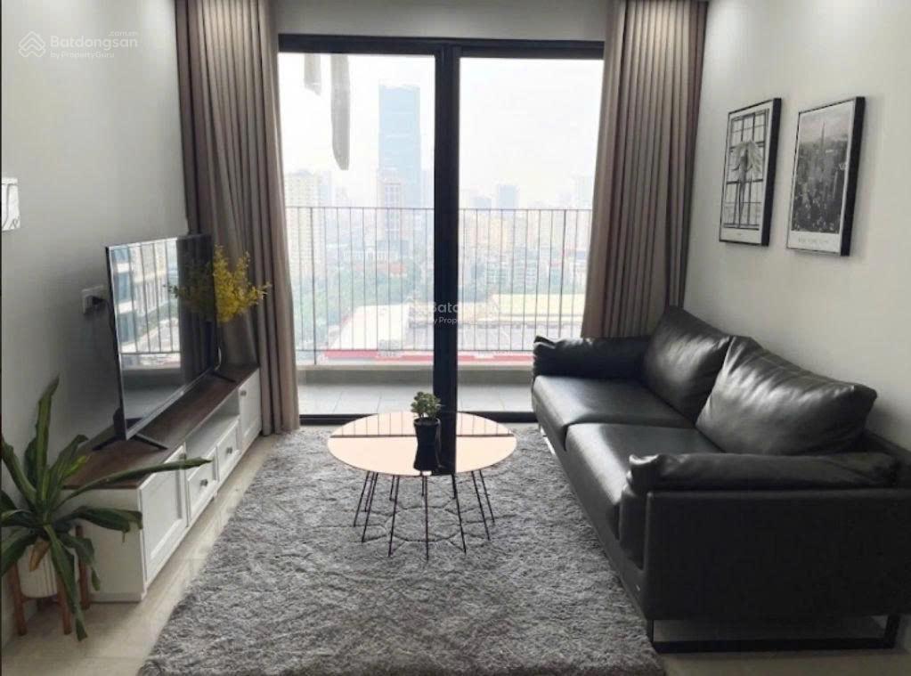Bán gấp căn 2 ngủ 63m2 full nội thất cao cấp tại vinhomes d'capitale tòa c3, tầng trung, giá tốt