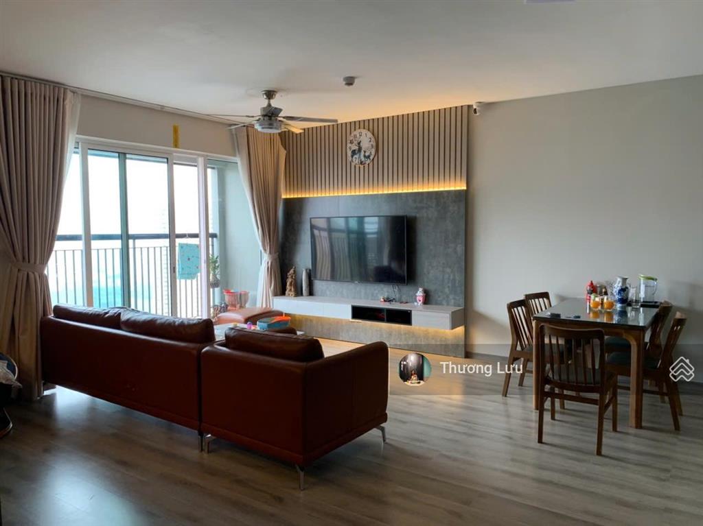 Cần bán gấp căn hộ 3pn  117m2 tại seasons avenue, full nội thất, giá thương lượng
