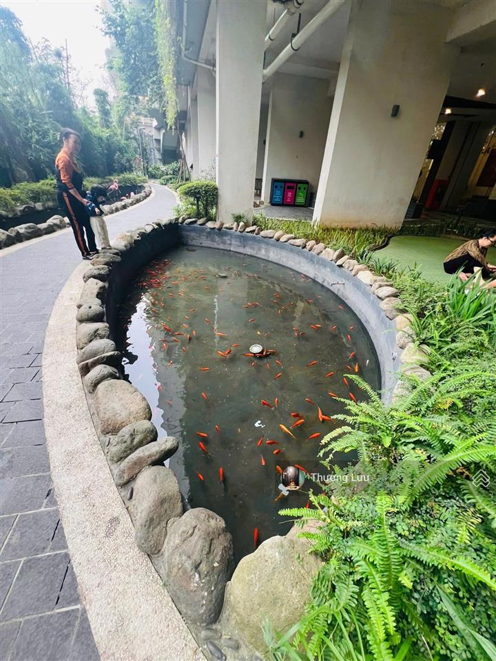 Cần bán gấp căn hộ 3pn  117m2 tại seasons avenue, full nội thất, giá thương lượng