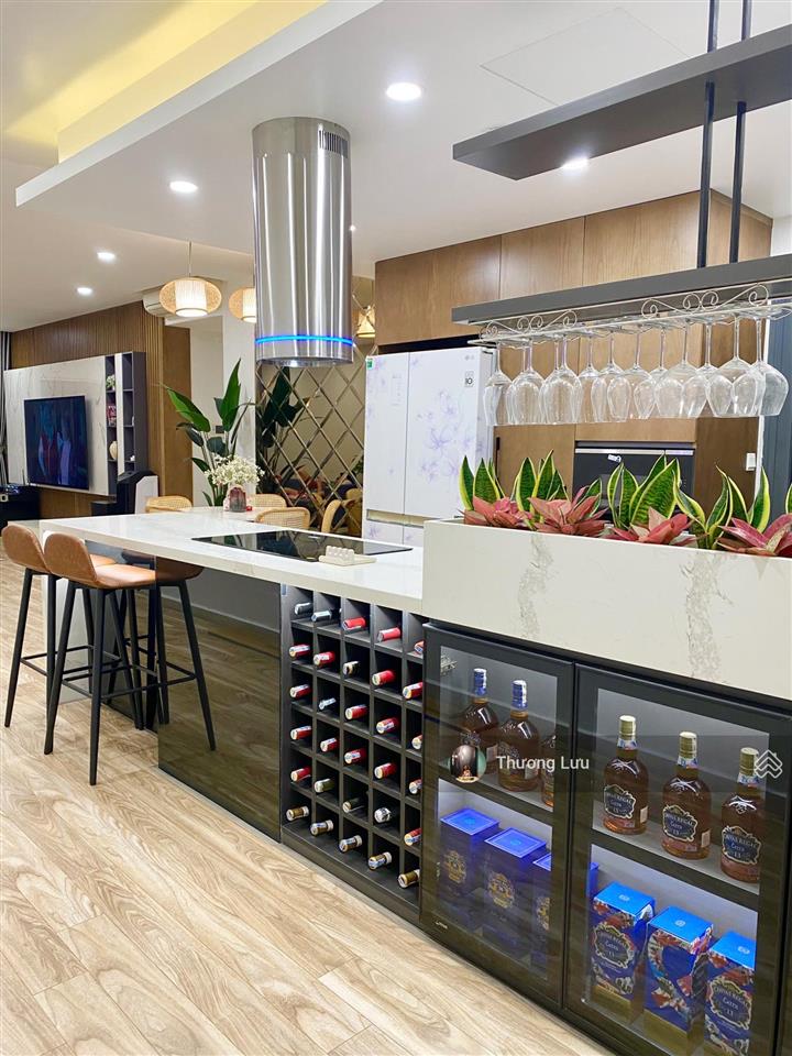 Bán căn hộ 3 phòng ngủ  137m2 tại mulberry lane, view bể bơi đẹp mát, giá tốt