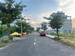 Bán lô góc ngã tư đẹp đường 10.5m khu nam hoà xuân ngũ hành sơn, đà nẵng  giá 8,5 tỷ/156m2