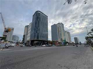 Bán lô đất vip 400m2  mt đường võ văn kiệt, trục thông biển mỹ khê, đà nẵng giá 135 tỷ/400m2