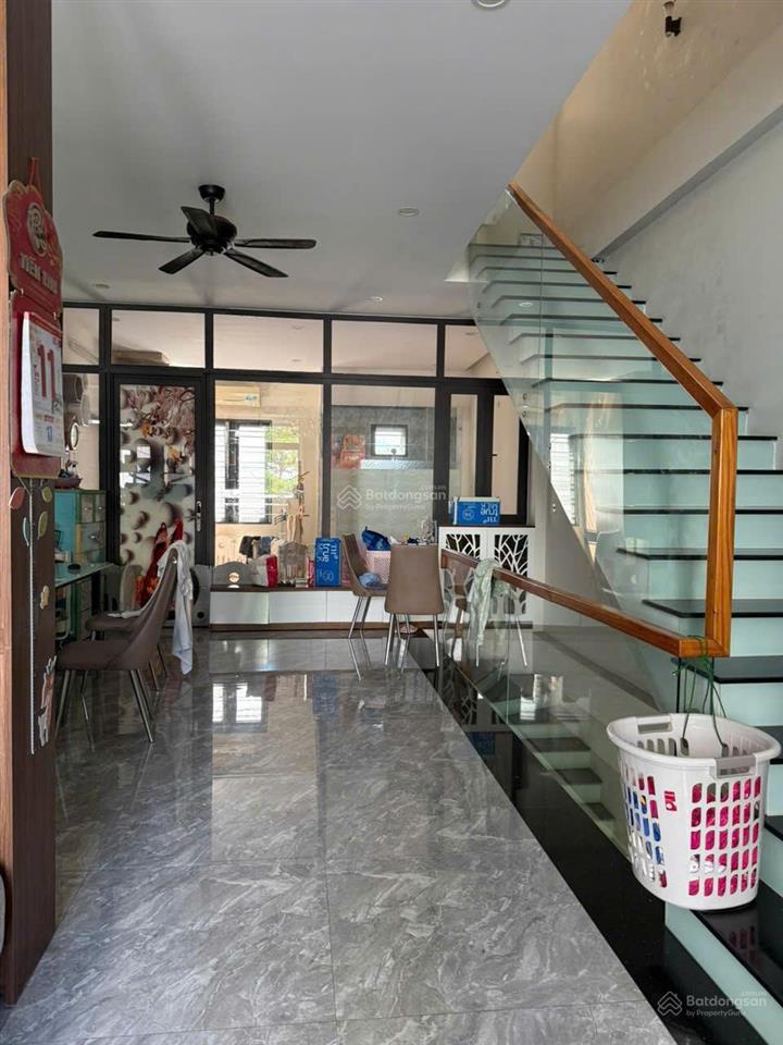 Bán nhà 4 tầng mặt tiền đường khuê mỹ đông 1 sát hồ xuân hương, ngũ hành sơn giá rẻ 12,5 tỷ/114m2