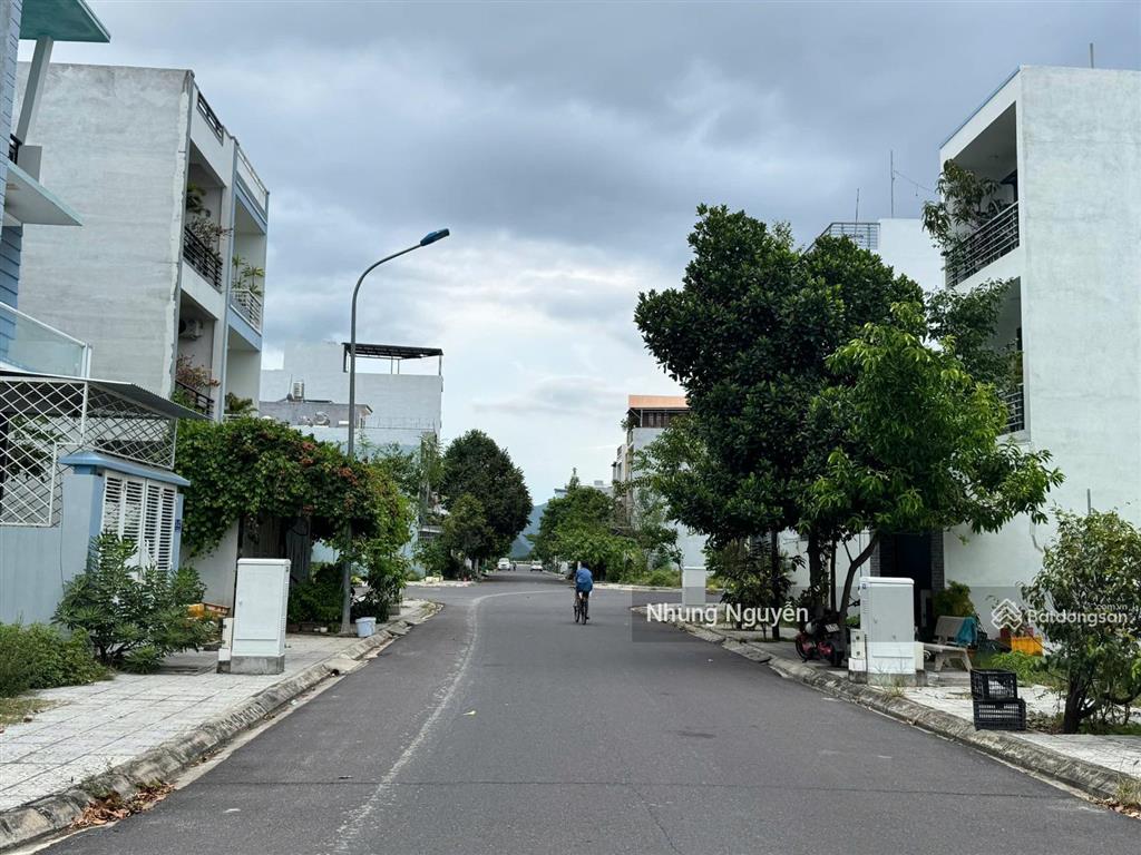 Lô góc kđt an bình tân, đối diện khu hành chính tỉnh khánh hòa. sổ đỏ cá nhân xây dựng tự do