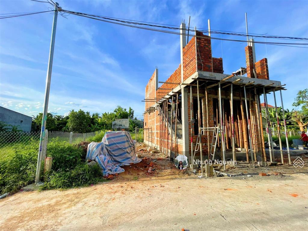 Sót 1 lô đất diên an cạnh chợ giá chỉ 1,550 tỷ