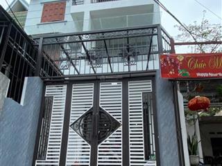 Bán nhà dân xây 70m2 phường long biên, ngõ ô tô, 4 phòng ngủ, nhỉnh 8 tỷ
