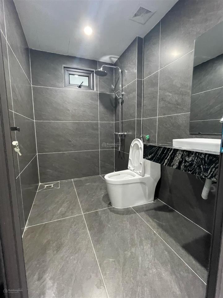 Bán tòa chdv 22 phòng studio diện tích 120m2 7 tầng 2 gara ô tô, xuân diệu tây hồ