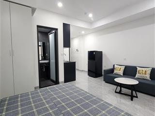 Bán tòa chdv 22 phòng studio diện tích 120m2 7 tầng 2 gara ô tô, xuân diệu tây hồ