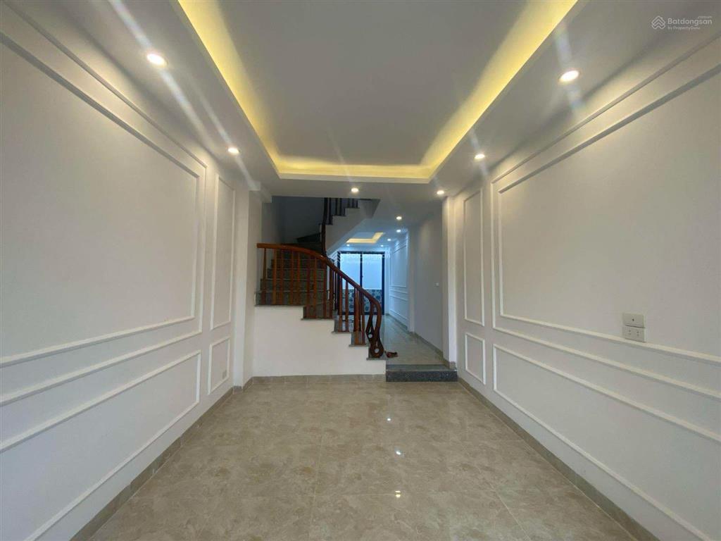 Bán nhà vĩnh ninh, vĩnh quỳnh, thanh trì 40m2x4 tầng 5,85 tỷ, nhà mới an cư lạc nghiệp
