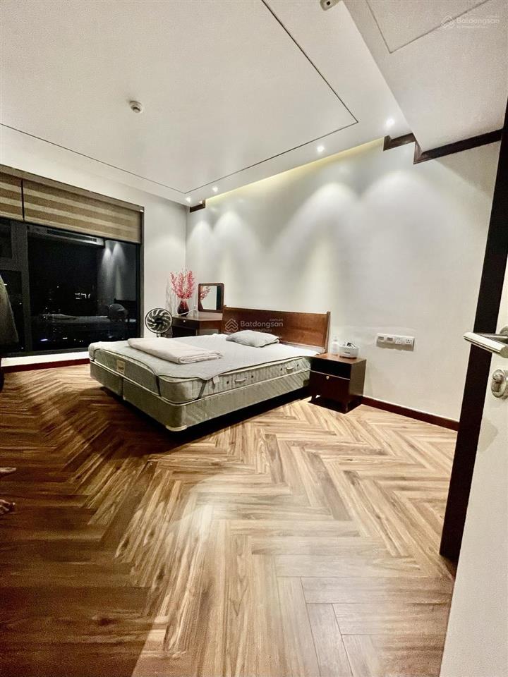 Căn hộ lô góc tầng 29 king palace 125m2 hoàn thiện đẳng cấp giá 13,8 tỷ đẳng cấp thượng lưu