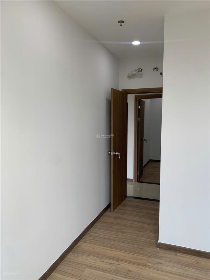 Bán gấp bcons plaza 2pn 57m2 view thống nhất giá 1.920 tỷ. bao sang tên. nhà mới