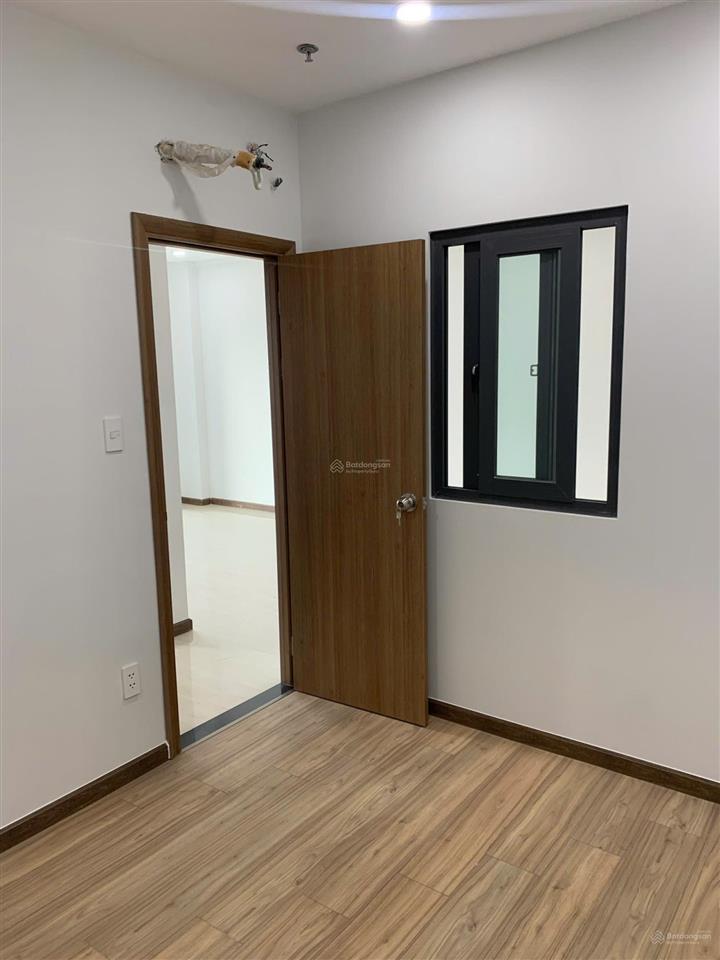 Bán gấp bcons plaza 2pn 57m2 view thống nhất giá 1.920 tỷ. bao sang tên. nhà mới