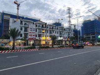 Cần bán nhà phố bcons city mặt tiền đường thống nhất. dt 67,5m2. giá 8 tỷ. chỉ có duy nhất 22 căn