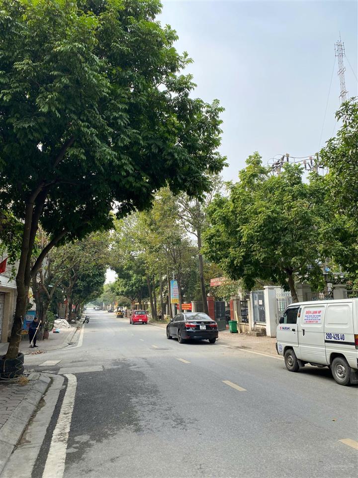 52m2 đất phố phúc lợi, gần chợ, gần trường, vị trí đẹp, giá hạt rẻ chỉ 6,4 tỷ