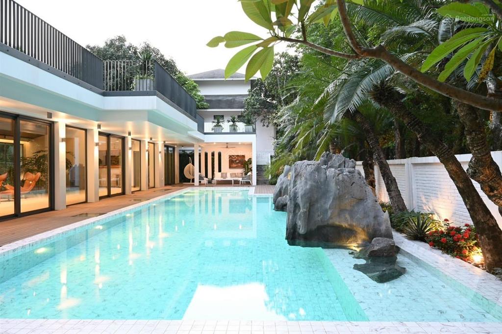 Chính chủ bán biệt thự vườn tùng hơn 1000m2 ở ecopark văn giang hưng yên