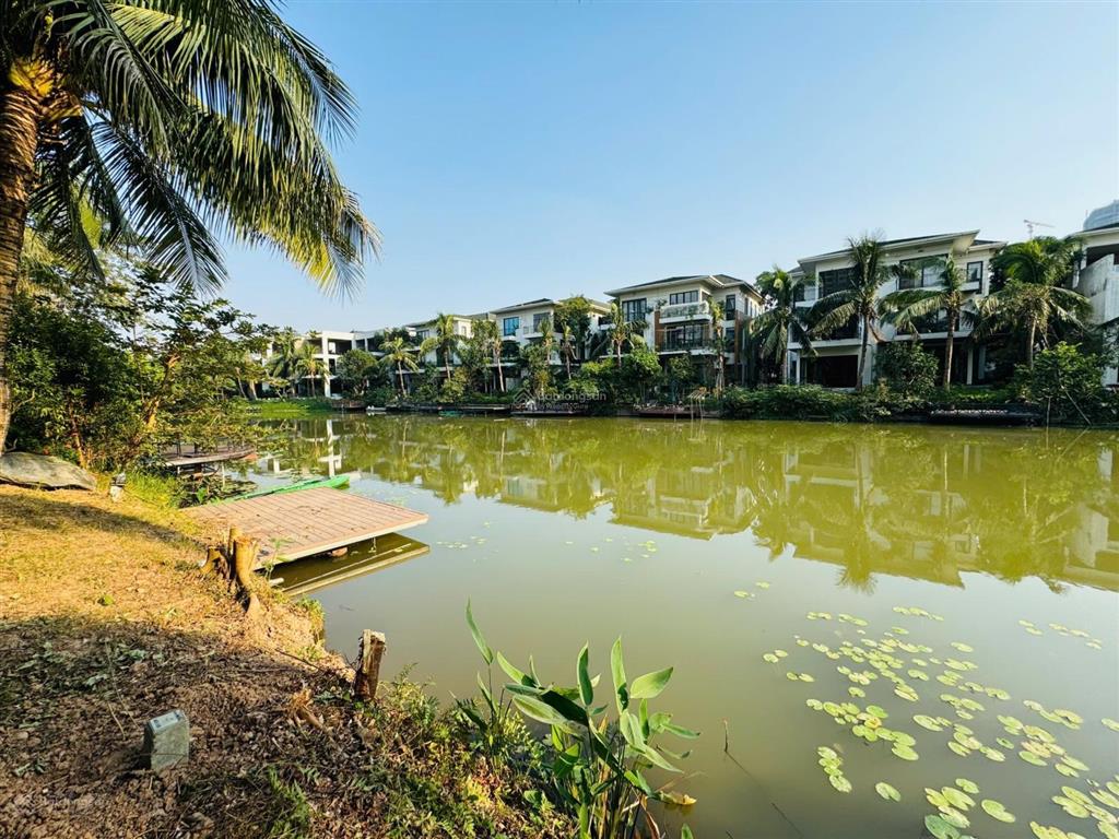 Cần bán căn biệt thự đảo để chủ nhà mua thẻ vàng đi mỹ 600m2 biệt thự đảo ecopark