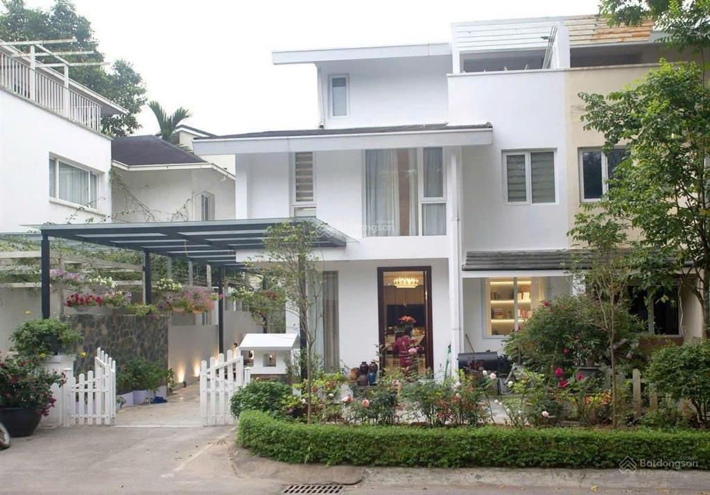 Chính chủ cần bán gấp biệt thự song lập vườn mai ecopark