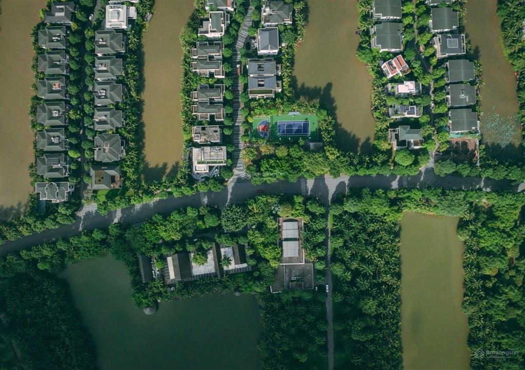 Chính chủ cần bán gấp biệt thự đảo đơn lập giá tốt nhất tại ecopark