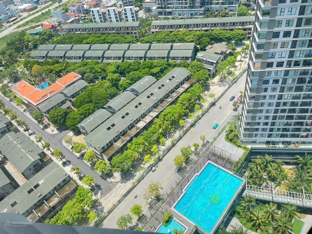 Cần bán nhà phố vạn tuế ecopark, đường lớn đối diện chung cư haven park ecopark