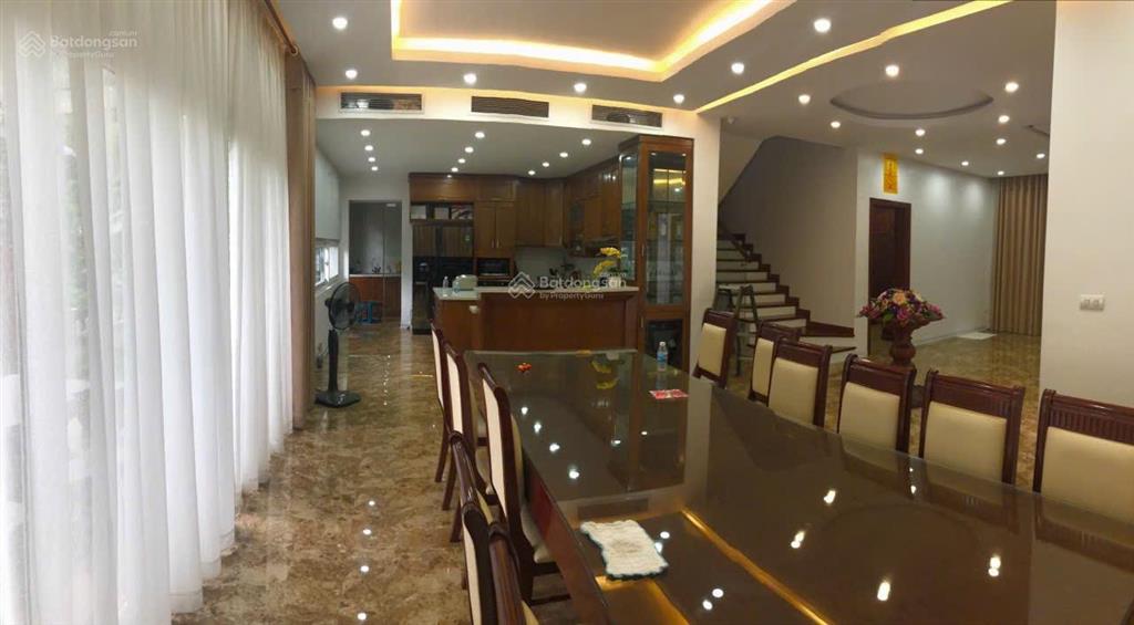 Cần bán biệt thự đơn lập vườn tùng ecopark văn giang hưng yên