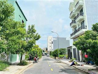 Kẹt tiền bán gấp đất đường tôn đức thắng, phú hội, nhơn trạch, sổ riêng, thổ cư 100%. giá 1.8 tỷ