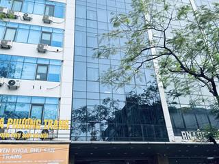 Bán tòa vp mặt phố phùng chí kiên  9 tầng  thiết kế thông sàn  mặt tiền siêu rộng. giá 135 tỷ