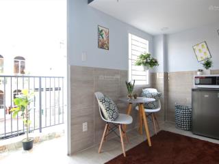 Phòng trọ dạng studio 1pn + bếp nội thất cao cấp  trung tâm q. bình thạnh