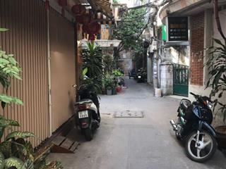 Chính chủ bán nhà riêng đường đề thám, quận 1