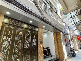 Bán toà ccmn 6 tầng võ chí công cầu giấy thang máy dòng tiền 50tr/tháng full nội thất 0967 433 ***.