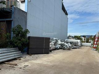 Chính chủ gửi bán lô đất đẹp đường mai văn ngọc  gần dự án lakeside