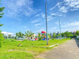 (đất biển) ngang 15m đường 7,5m hướng biển, đối diện công viên, cách biển đúng 1 con đường
