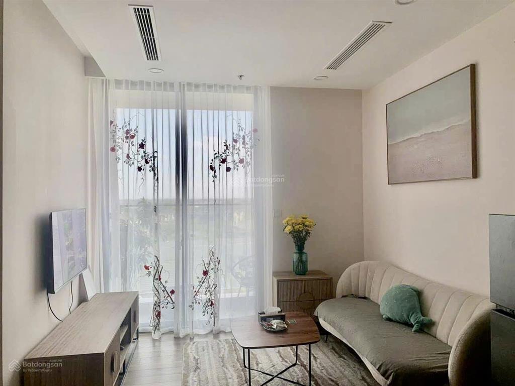 Bán căn hộ sol forest 52m2. hướng nam. full đồ. giá bán 3.1 tỉ. 0969 695 ***